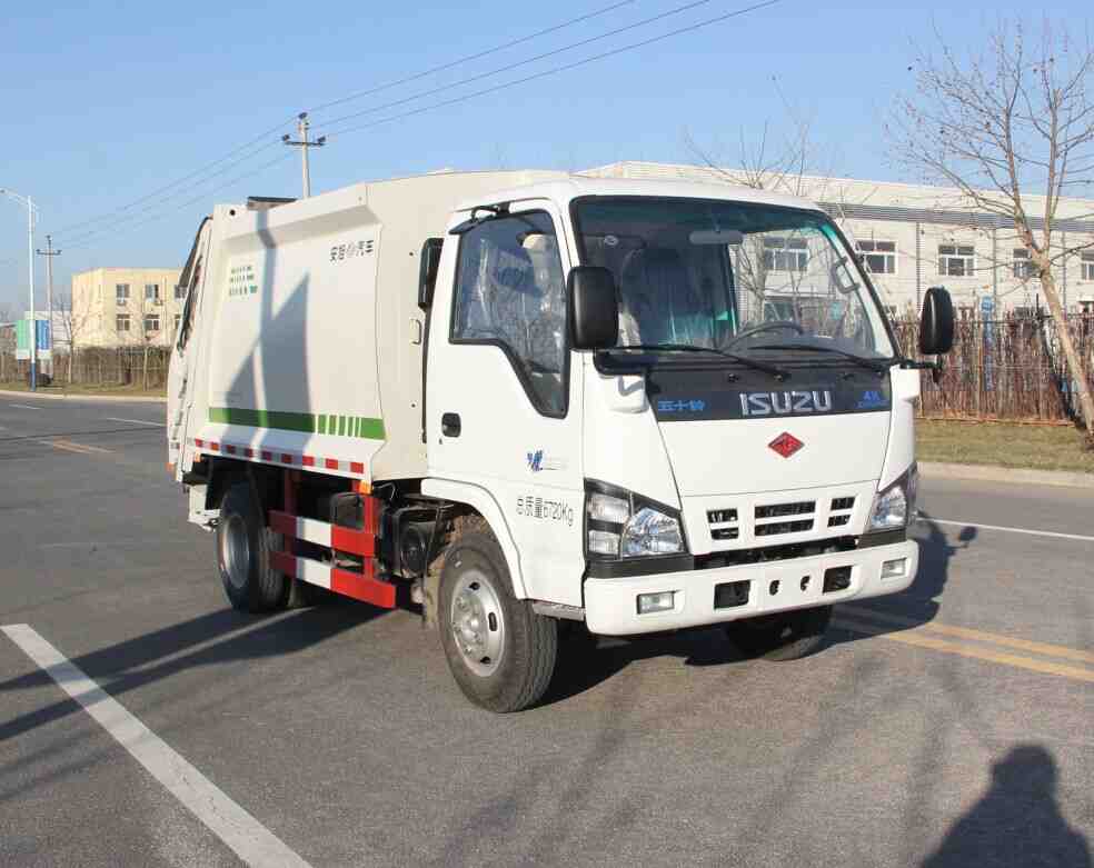 Camión de basura Isuzu de 3 toneladas con sistema compactador hidráulico