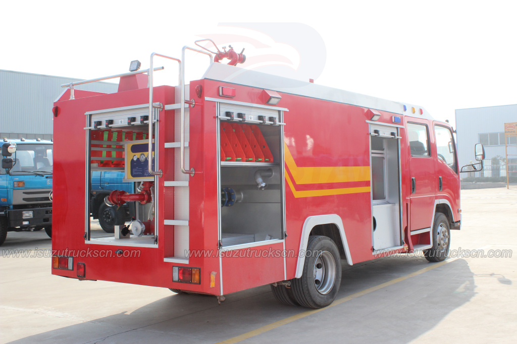 Camión con motor de agua contra incendios NPR ELF a Mongolia