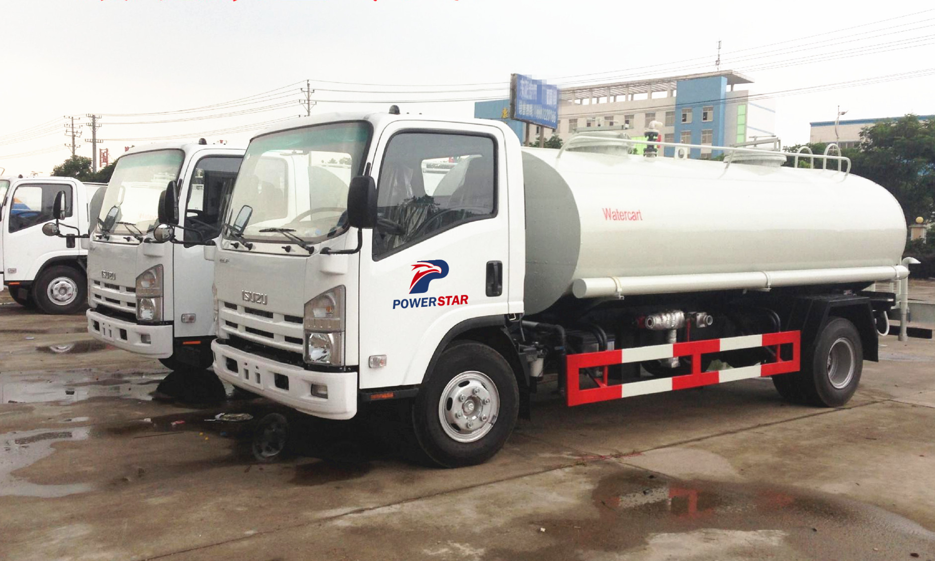 Cliente de Sudán construye camiones cisterna de agua Isuzu
