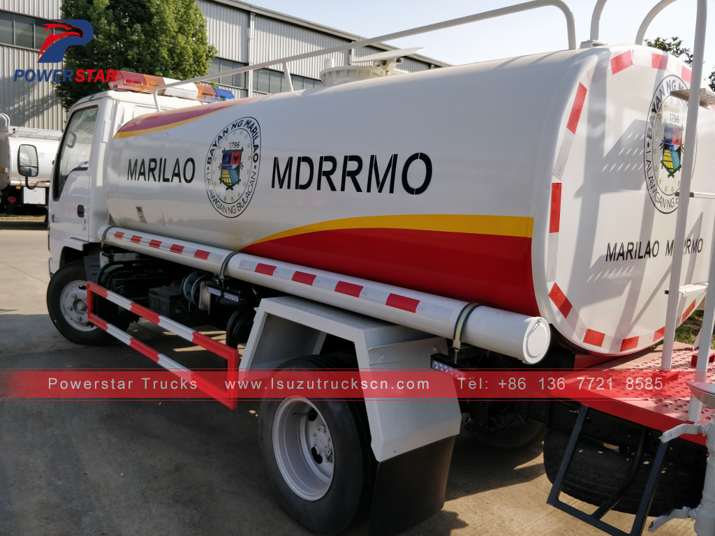Filipinas comercializa camiones cisterna de pulverización de agua Isuzu 3-5CBM para entrega de agua a la venta