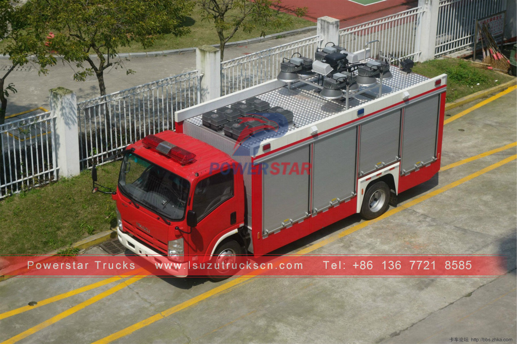 Camión de bomberos del vehículo del fuego de la torre de iluminación del reflector de ISUZU en venta