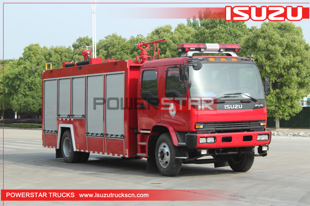 Camión de bomberos de espuma y polvo seco con chasis ISUZU FVR