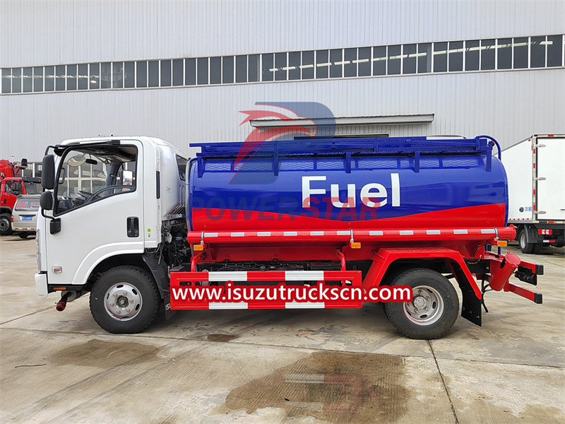Exportación de camiones cisterna de combustible móviles ISUZU a África