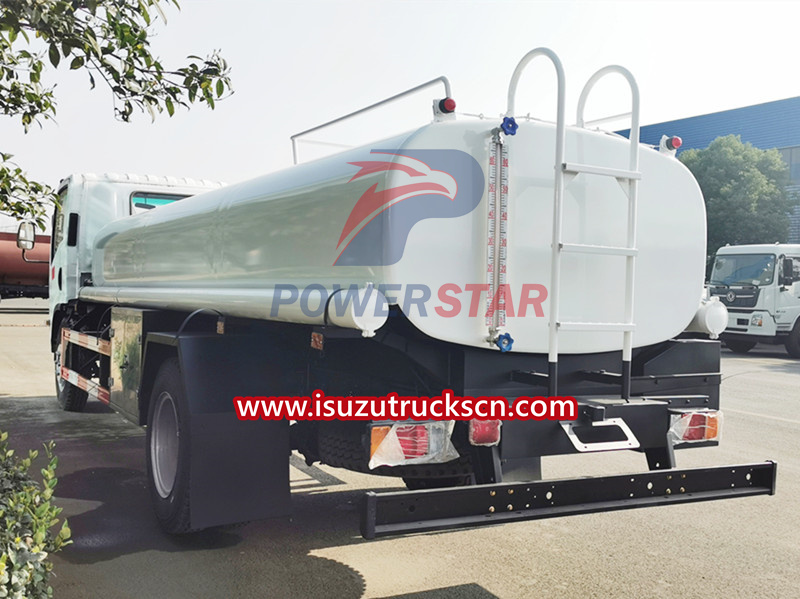 Camión de agua potable Isuzu