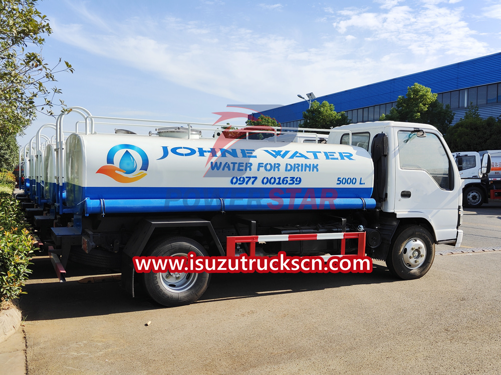 Camión de agua potable Isuzu