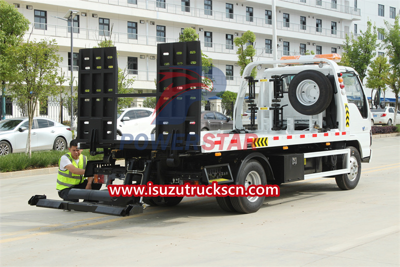 Camión de remolque de recuperación ISUZU NKR