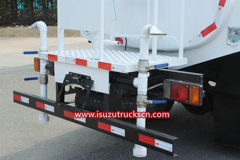 Proveedores de camiones cisterna de agua potable Isuzu en China