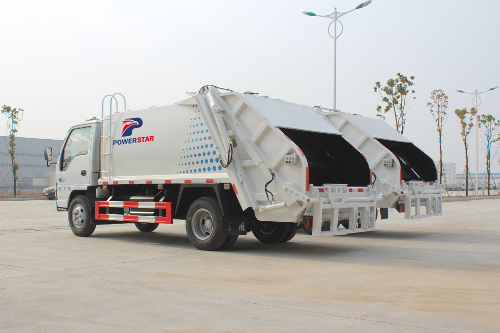 Camión recolector compactador de residuos Isuzu de 5 toneladas fabricado por camiones Powerstar
    