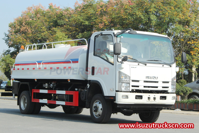 Filipinas ISUZU 4WD ISUZU todoterreno camiones cisterna de agua con rociadores
    