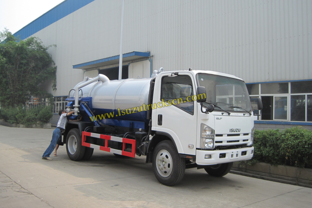 Camiones cisterna de succión séptica ELF 700P Isuzu de Filipinas de 8000 litros
    