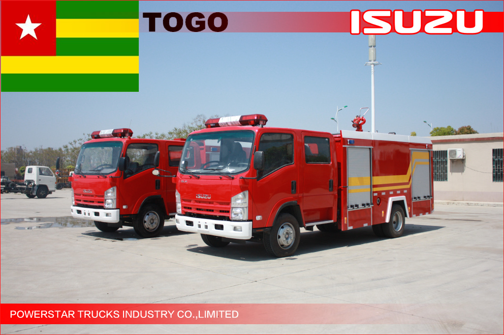 Camión de bomberos acuático NPR ELF para Togo
    