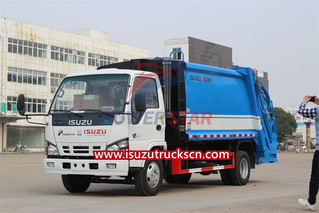 Camión compactador de basura ISUZU NKR 8cbm a la venta