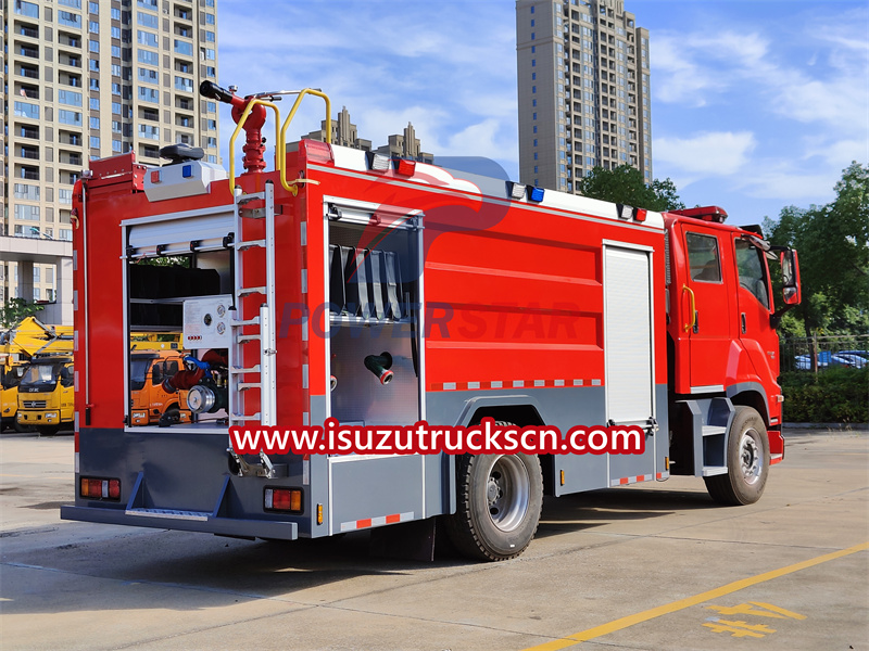 camión de bomberos isuzu