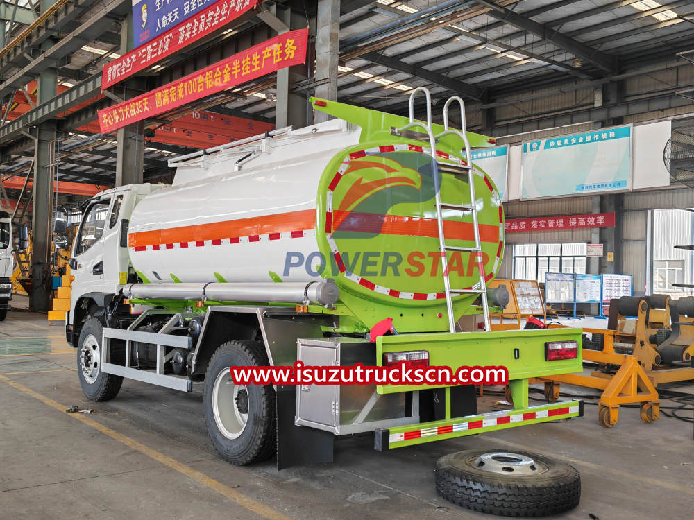 Isuzu todos los camiones de reparto de combustible móviles de aluminio 4x4 con tracción