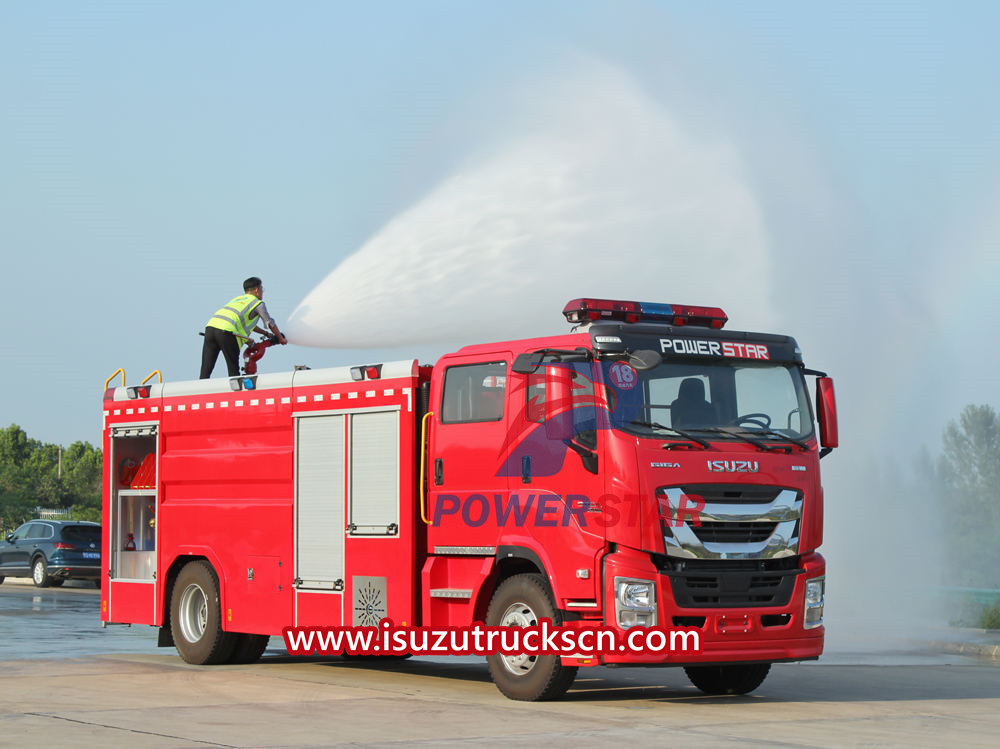 camión de bomberos isuzu