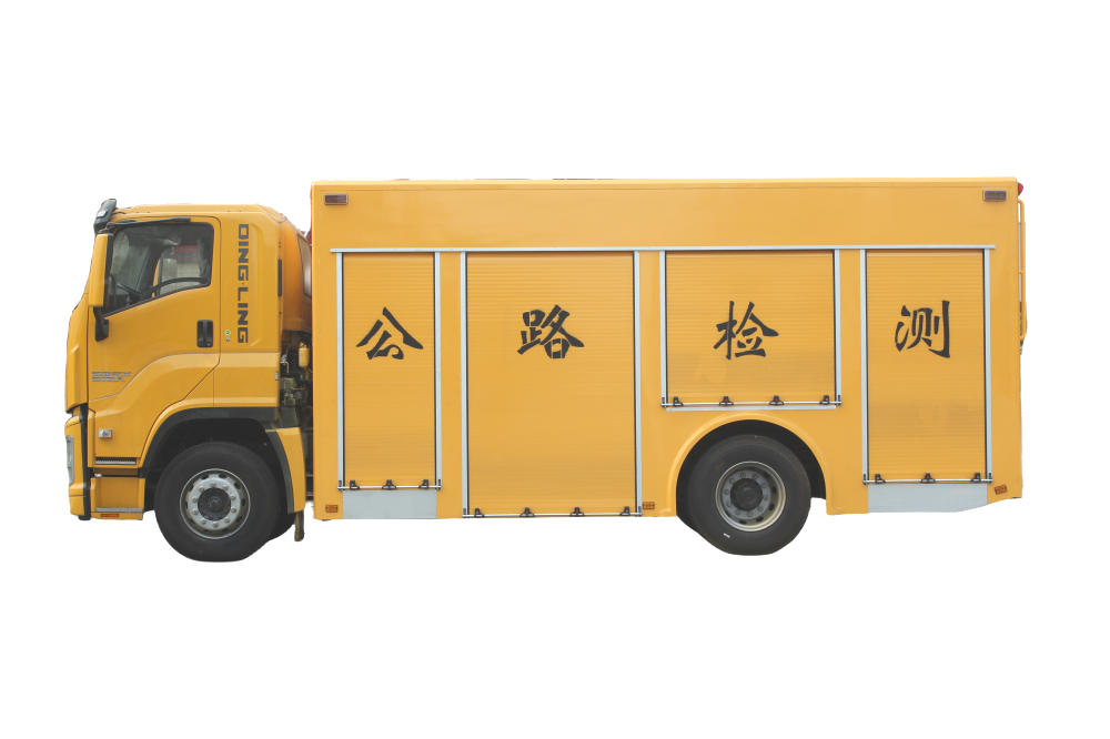 Camión de inspección vial Isuzu Giga