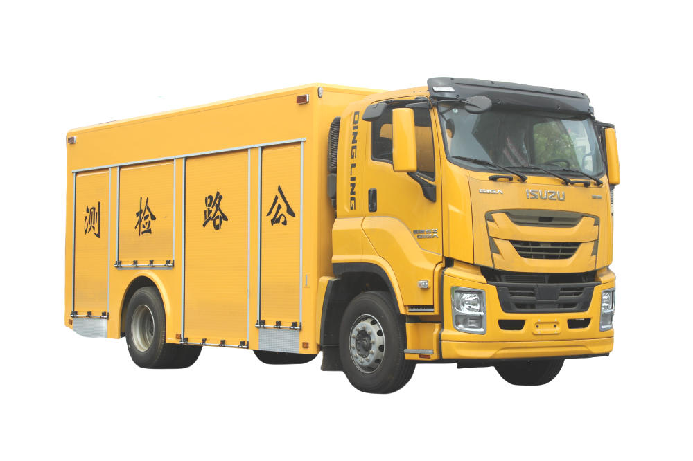 Camión de inspección vial Isuzu Giga