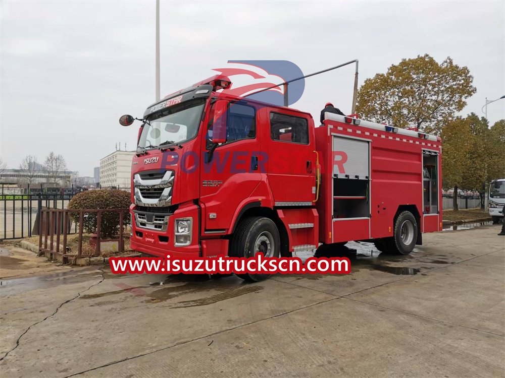 camión de bomberos isuzu