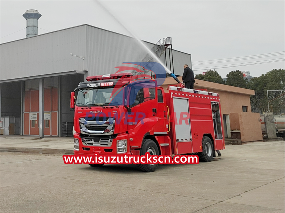 camión de bomberos isuzu