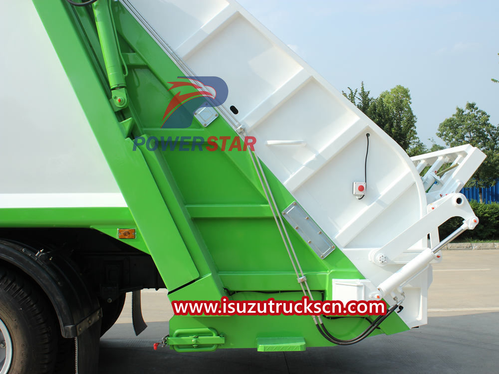 Camión compactador de basura Isuzu FTR