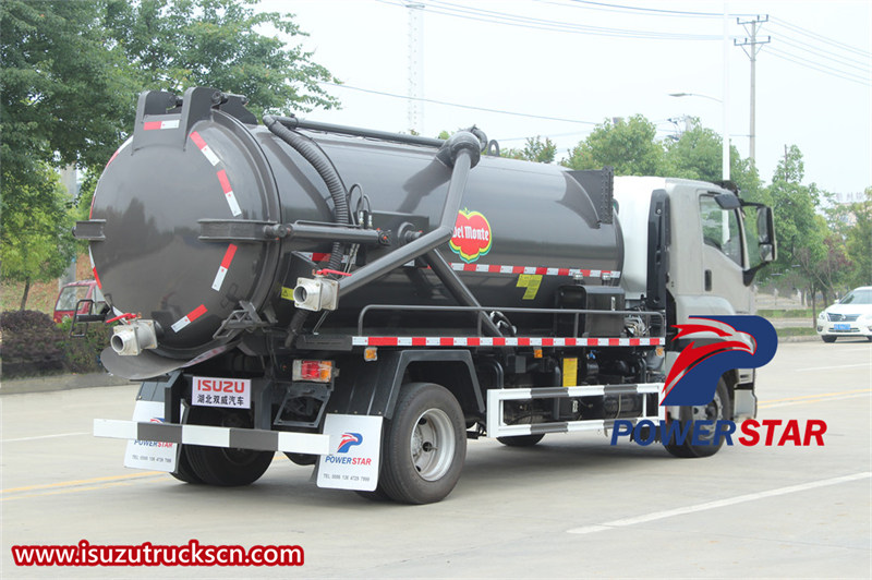 Camión bomba séptica Isuzu GIGA 4x2