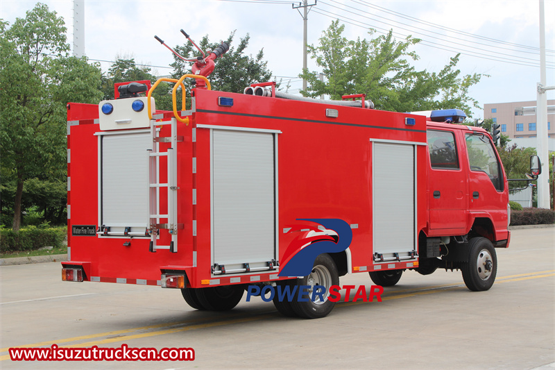 Camión de bomberos cisterna de agua con tracción 4x4 Isuzu