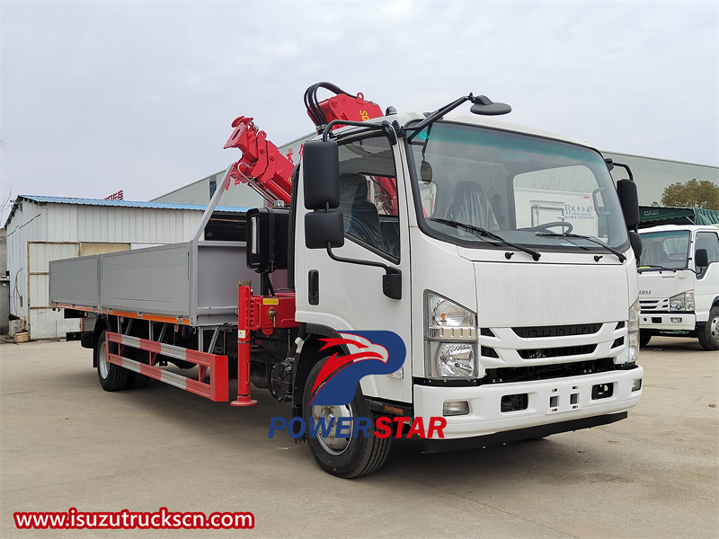 Camión grúa con pluma articulada Isuzu de Filipinas con plataforma