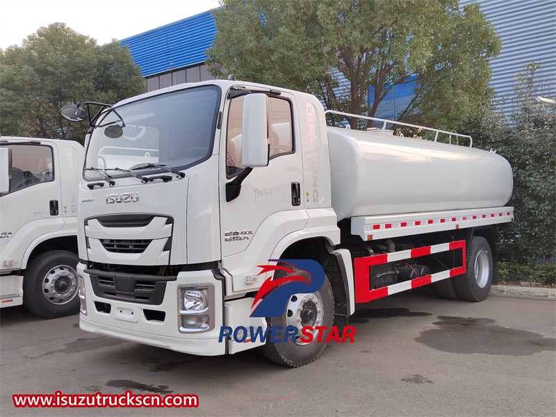 Camión cisterna de agua potable Isuzu FTR GIGA 4x2