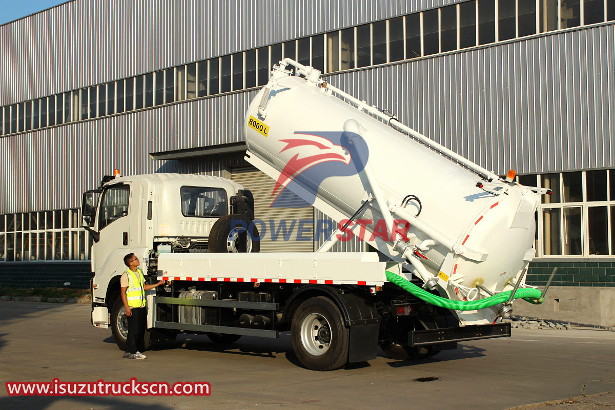 Moldova Isuzu brand GIGA Sewerage Collector/Vacuum Truck