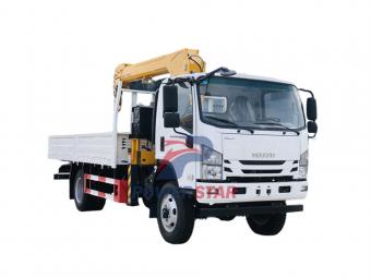 Isuzu 700P 4x4 off road boom crane truck