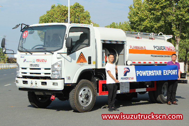 El camión cisterna de combustible ISUZU NPR 4000L con tracción total se entrega a Filipinas
    