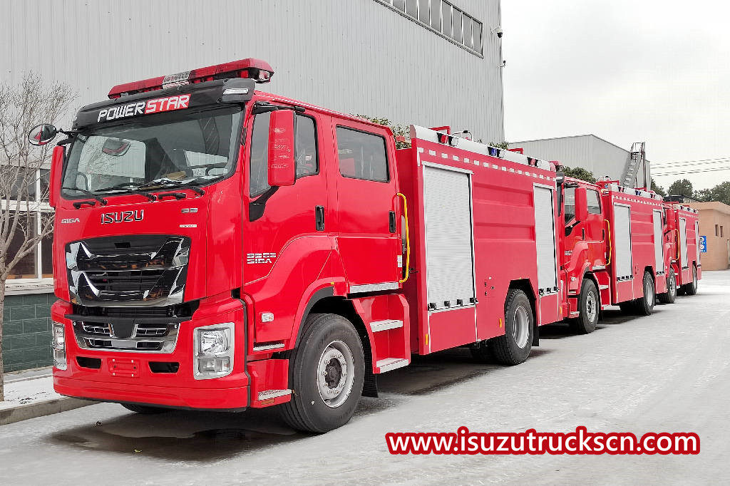 4 unidades de camiones cisterna contra incendios Isuzu nuevos GIGA listos para su entrega a Filipinas
        