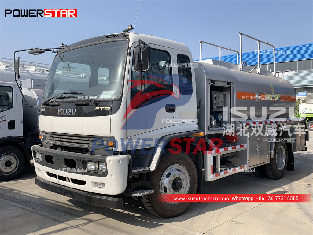 Camboya - Exportación del camión de repostaje de aviones ISUZU FTR de 10.000 litros
    